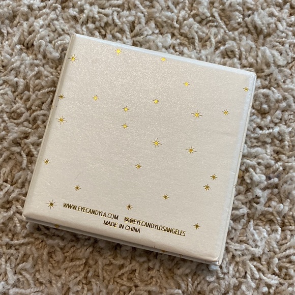 NIB Eye Candy Los Angeles Drop Earrings - Picture 3 of 3